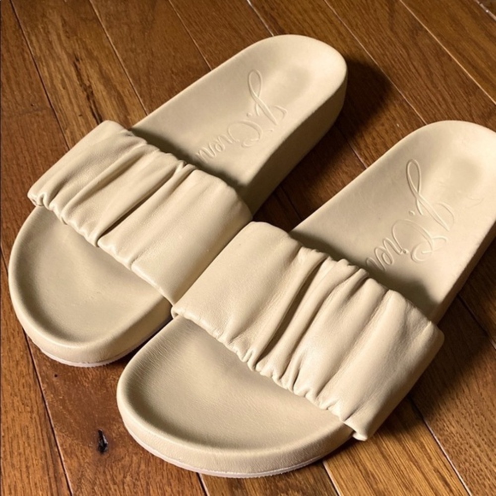 New $120 J Crew 10.5 Cream Sandals Pacific scrunchie-strap slides new beige